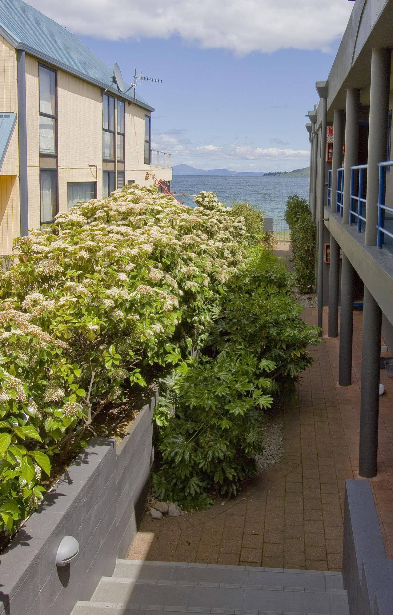 Clearwater Motor Lodge Taupo Bagian luar foto