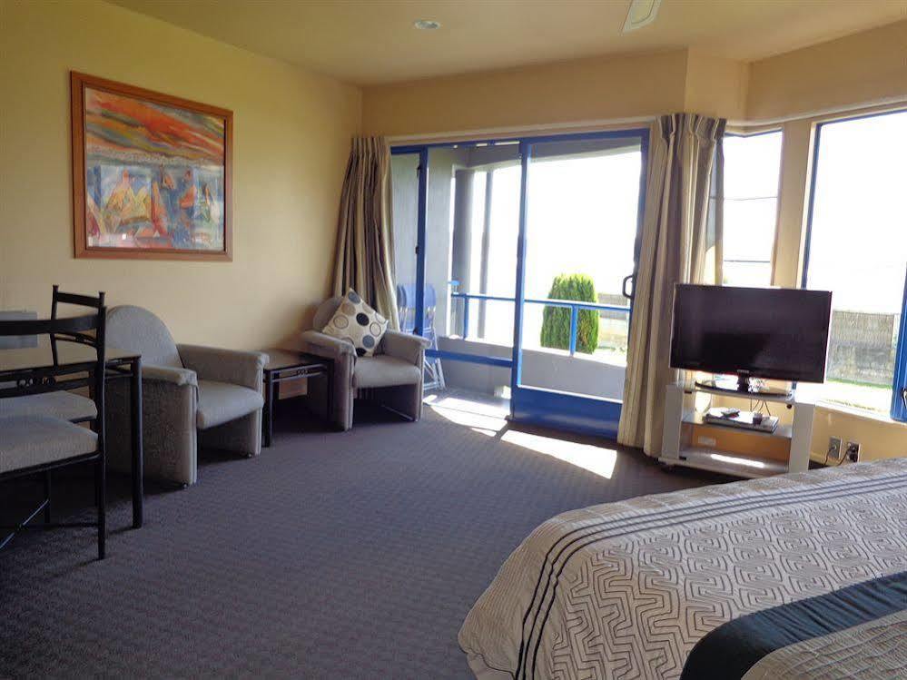 Clearwater Motor Lodge Taupo Bagian luar foto
